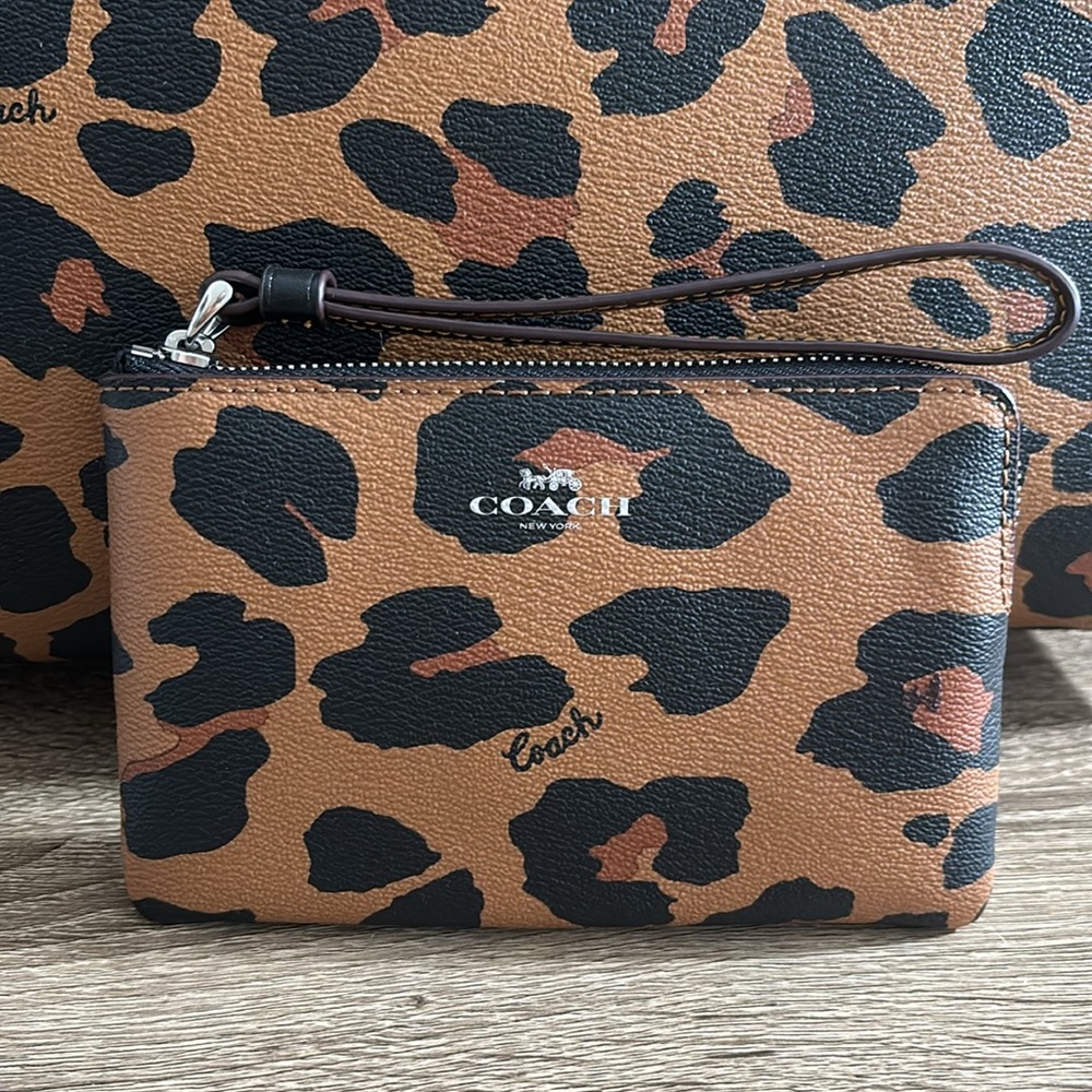 Coach City Tote SET Leopard Print NWT - Picture 6 of 8
